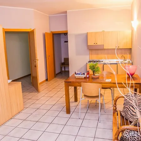 Marietta Appartement Anfo
